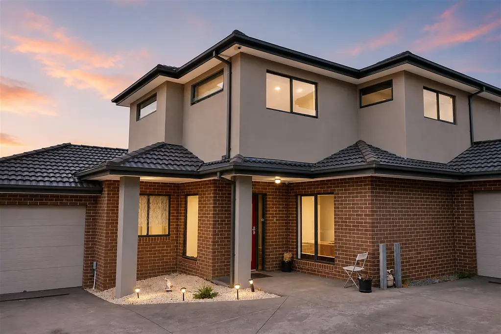 Oakleigh East 8Phòng ngủ High-Yield Investment Opportunity Near Monash
