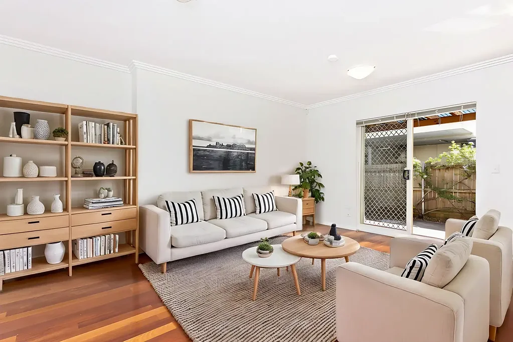 Centrally located Chic Townhouse