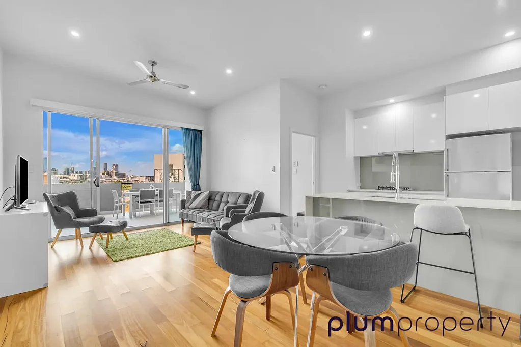 Unbeatable City and River Views From This Stunning Unit