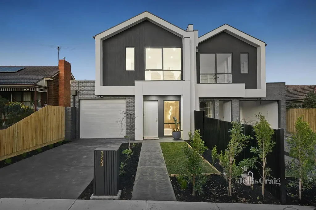 Bentleigh East 4Habitaciones Family Brilliance with Elegant New Flair