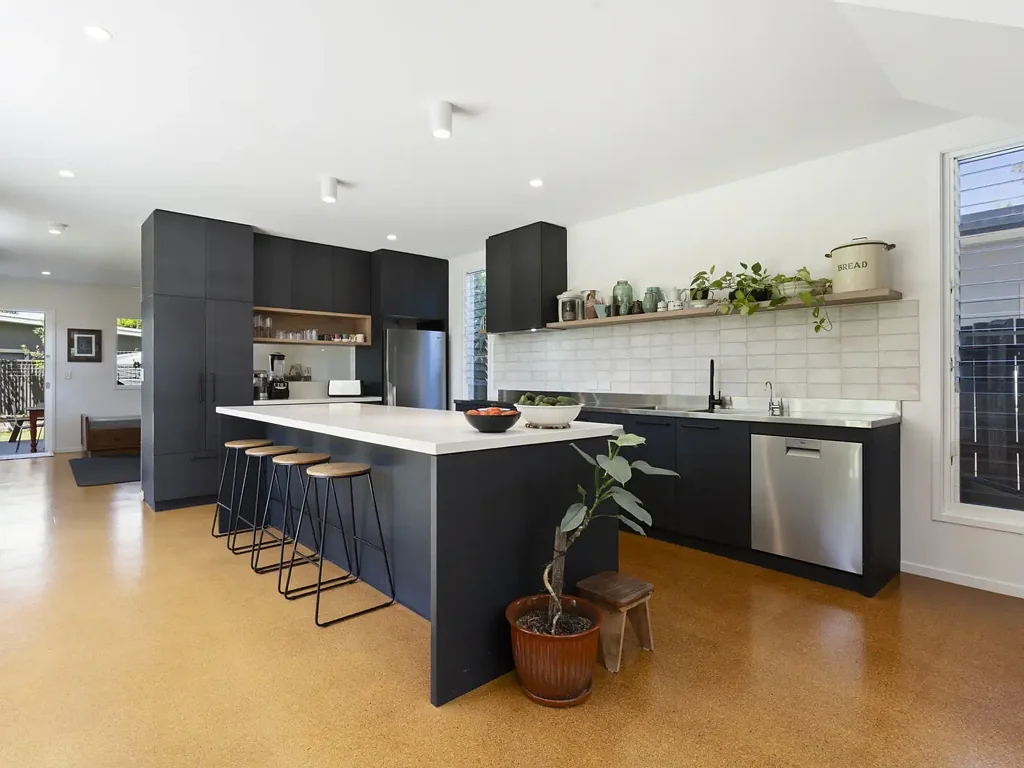 Large family home! Unfurnished