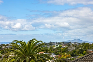 5 Caversham Drive, Torbay, North Shore City