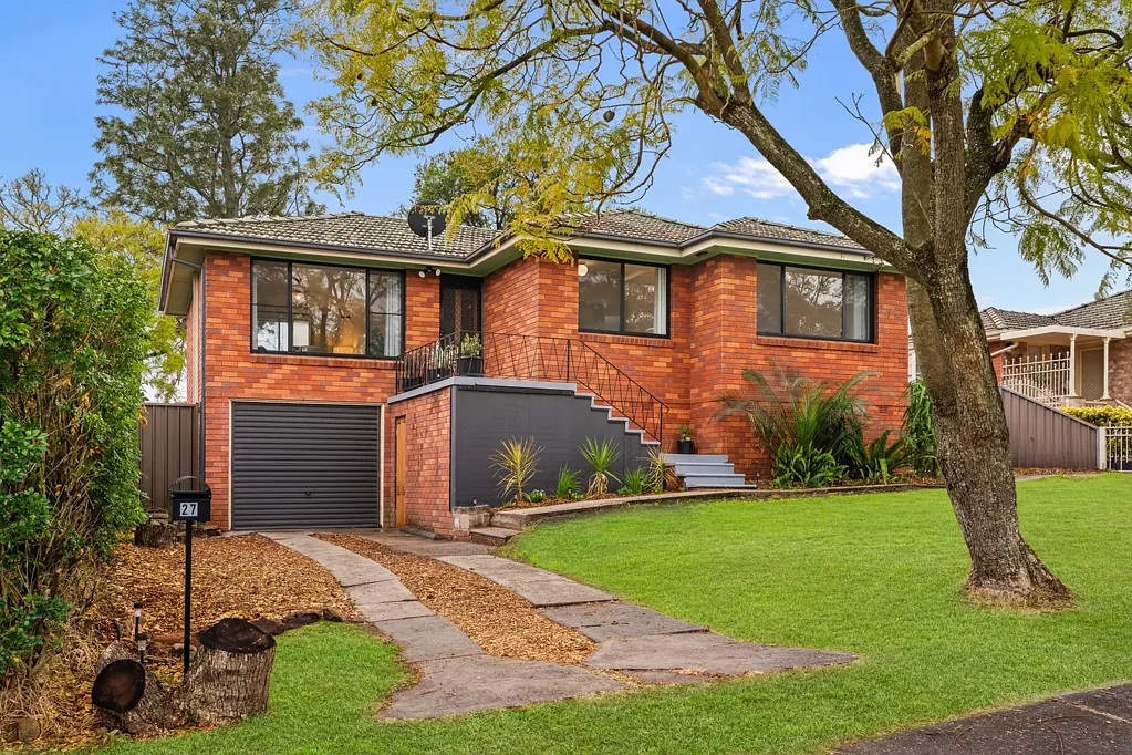 South Penrith 3房 翻新家庭魅力 Renovated Family Charm