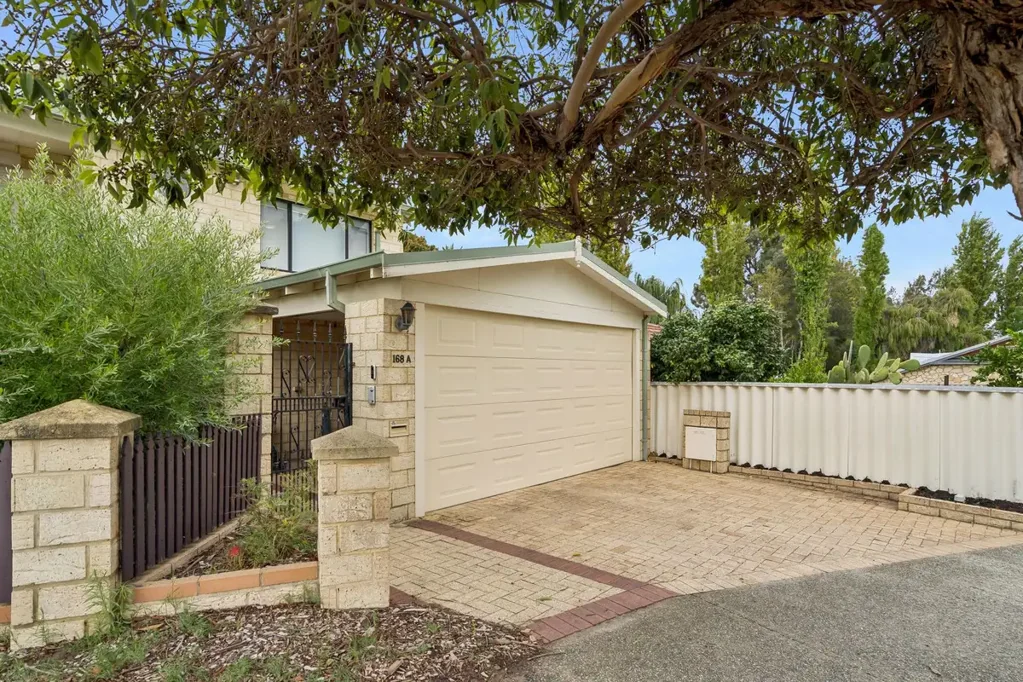 Maylands 3房  UNDER OFFER!!!