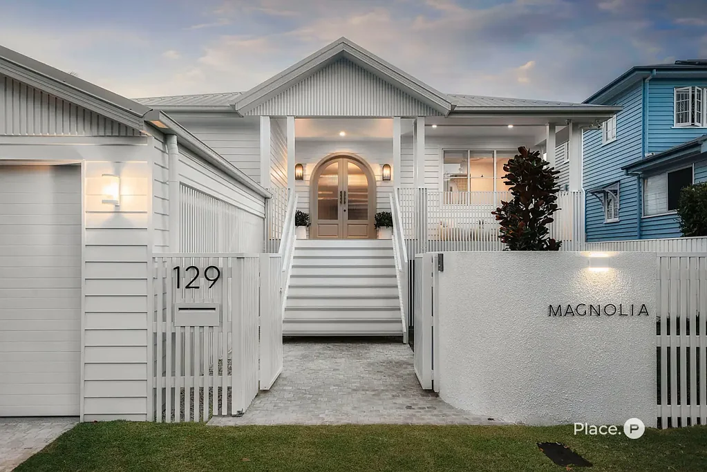 Norman Park 5Kwarto Superb Five Bedroom Family Home on 607m2