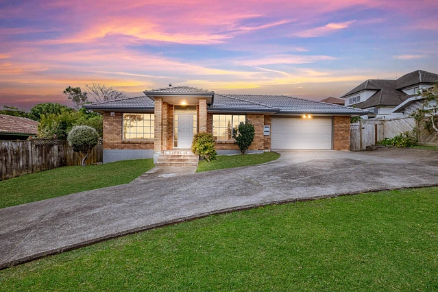 21 Fieldstone Court, Northpark, Manukau City