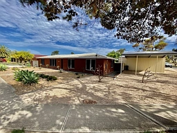12 Burke Street, Streaky Bay