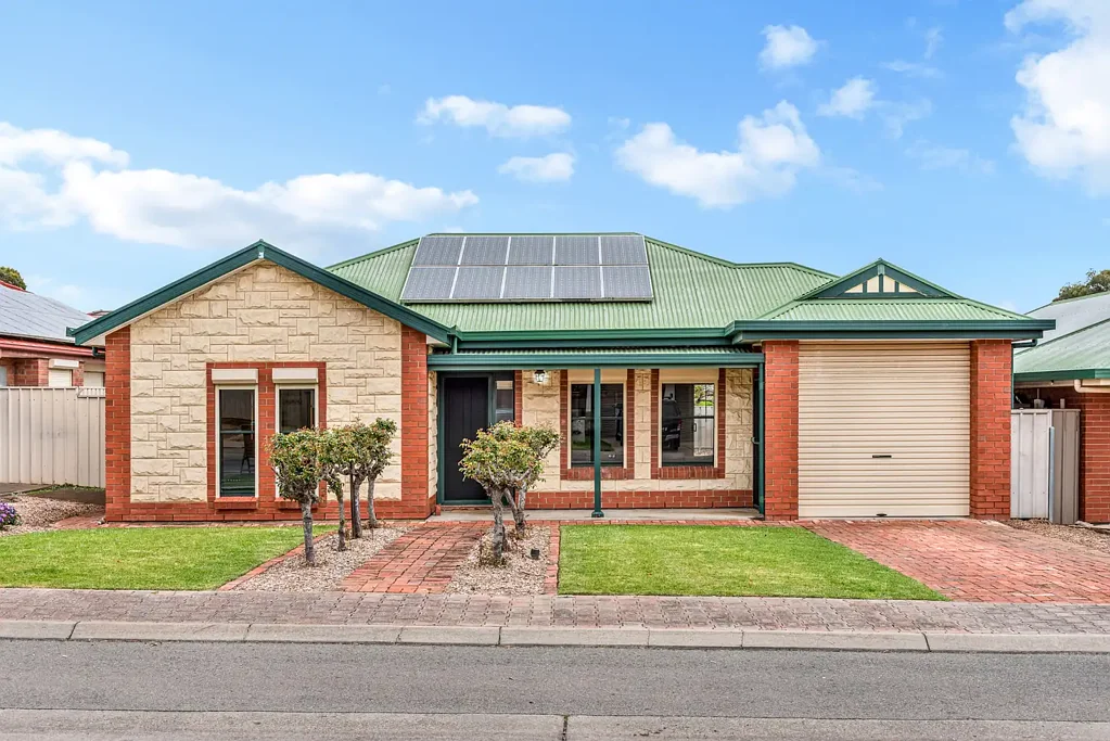 Woodcroft 3Phòng ngủ Spacious, Practical Family Living in a Convenient Woodcroft Location