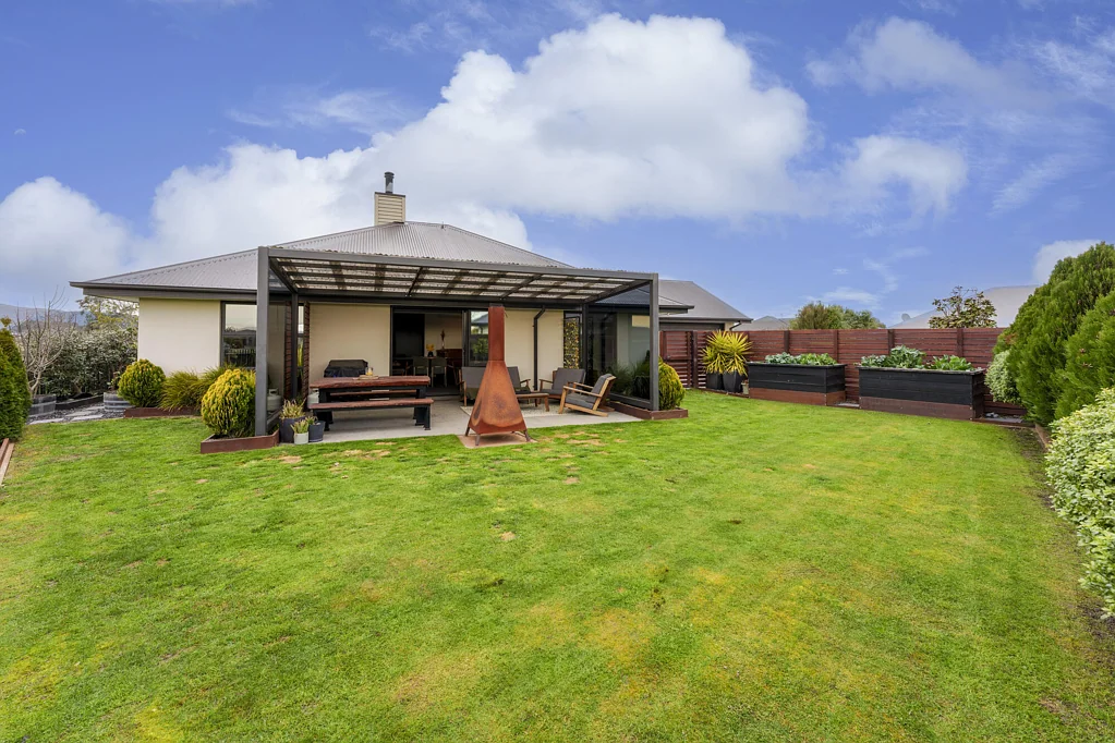 Lincoln 3 Bedroom Family Sized Rosemerryn Retreat, Reserve Outlook