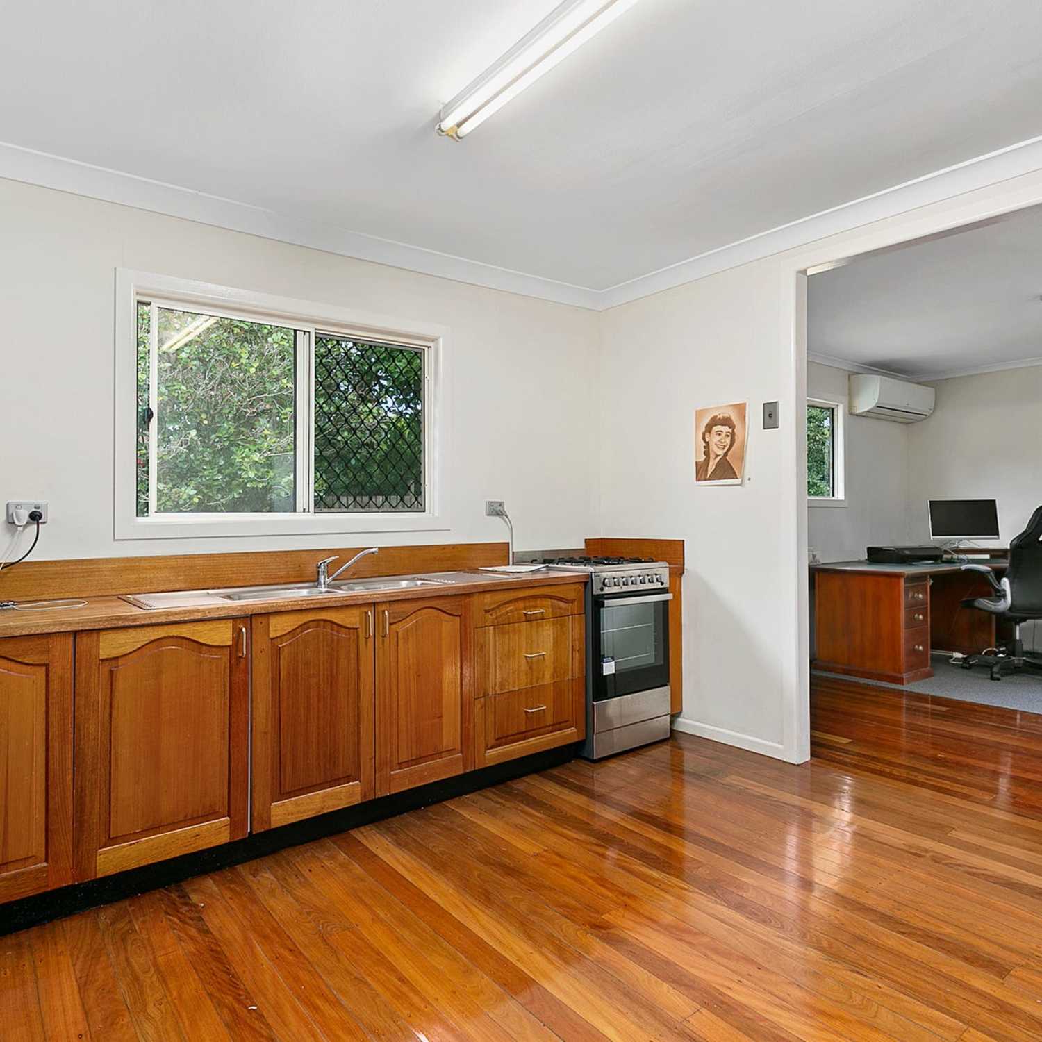 69A PALM AV, SHORNCLIFFE QLD 4017, 0部屋, 0バスルーム, House