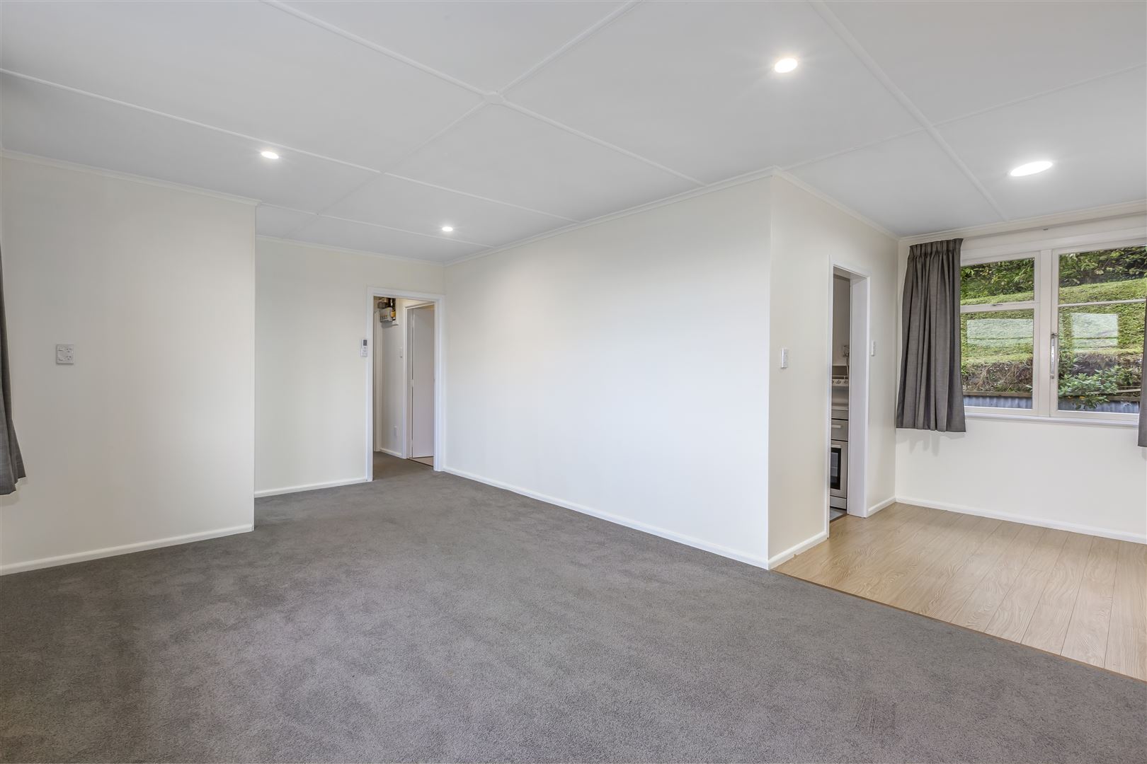 40 Waiho Terrace, Elsdon, Porirua, 2 rūma, 1 rūma horoi