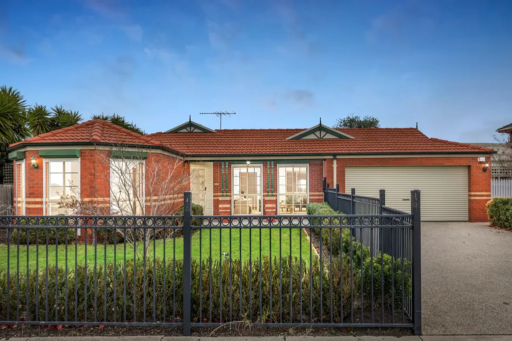 25 The Avenue, Sunshine West, VIC 3020