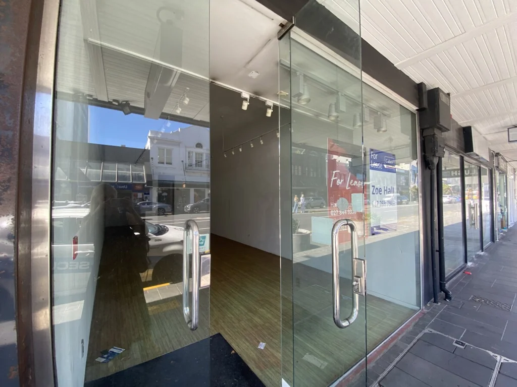 Newmarket Prime Broadway retail tenancy