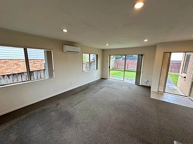 Light & Bright, Single Level Family Home