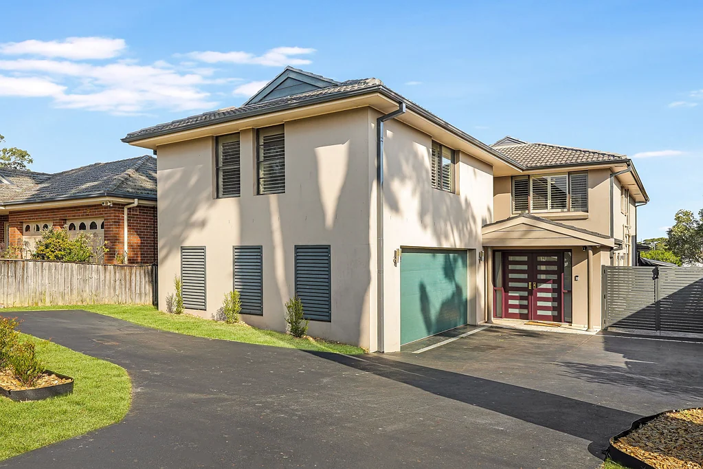 53 Burns Road, Picnic Point, NSW 2213