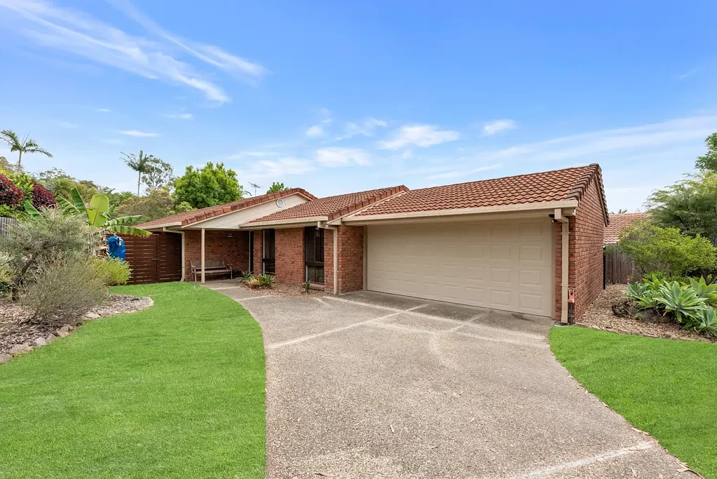 Neat & Tidy 4-Bedroom Home with Two Living Areas