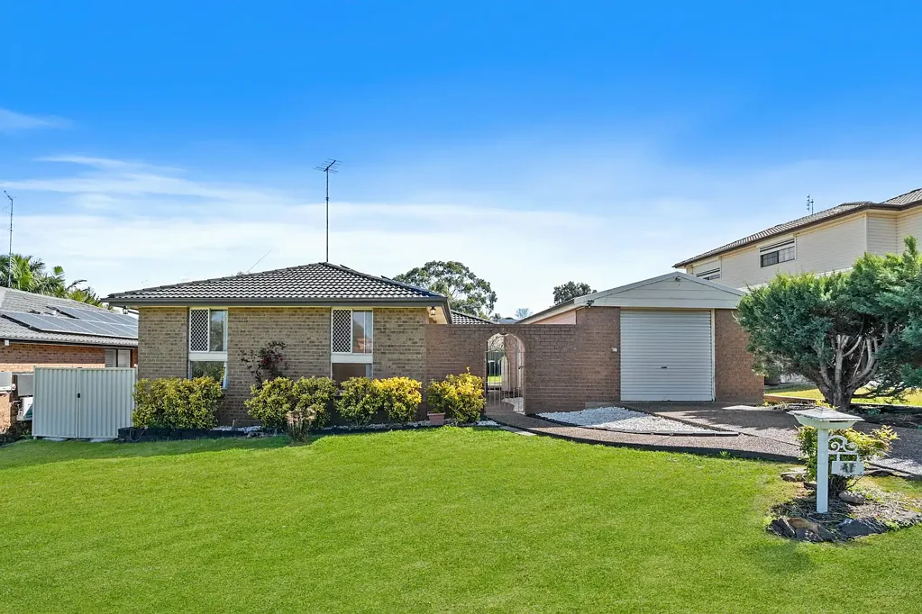 41 Duncansby Crescent, St Andrews, NSW 2566
