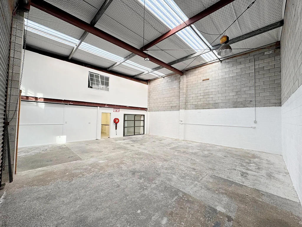 Silverdale Versatile Silverdale Industrial Unit