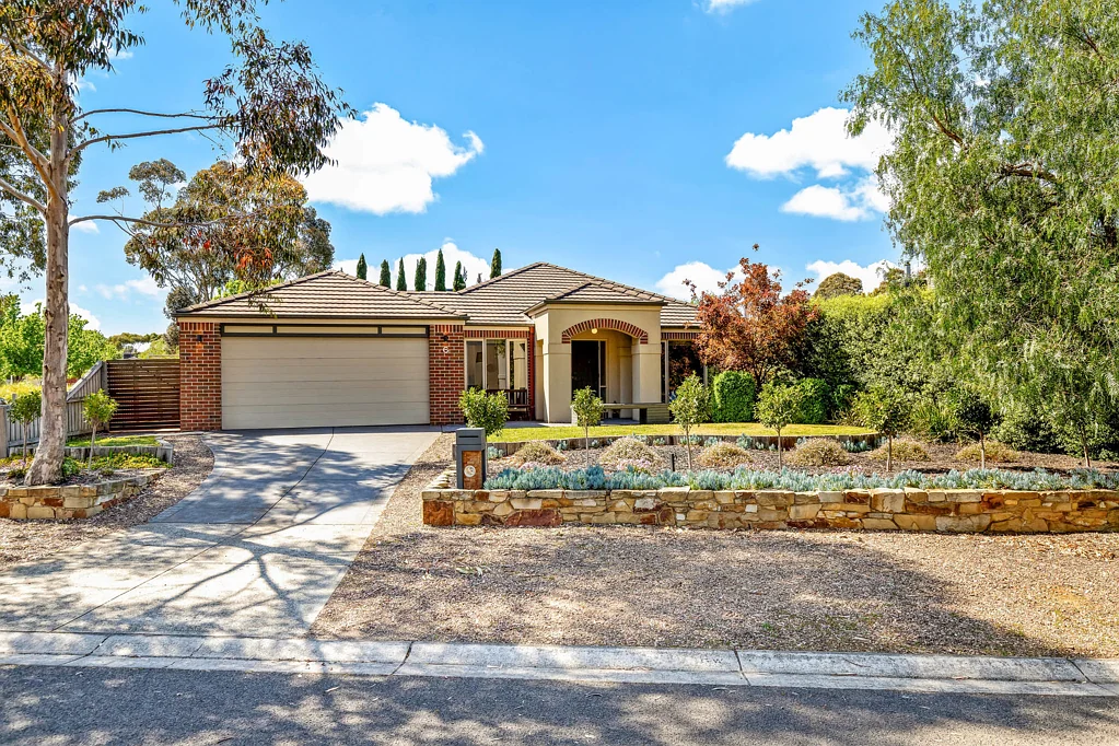 6 Hoya Place, Sunbury, VIC 3429
