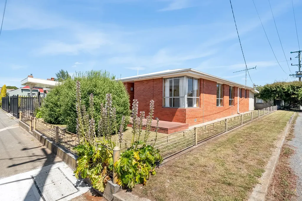 Ouse 3Zimmer Charming Brick Home in the Heart of Ouse