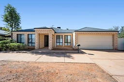 6 Marshall Street, West Lamington