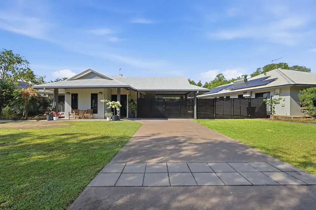 Rosebery 4غرفة نوم Space, Privacy and a Backyard That Feels Bigger Than It Is!