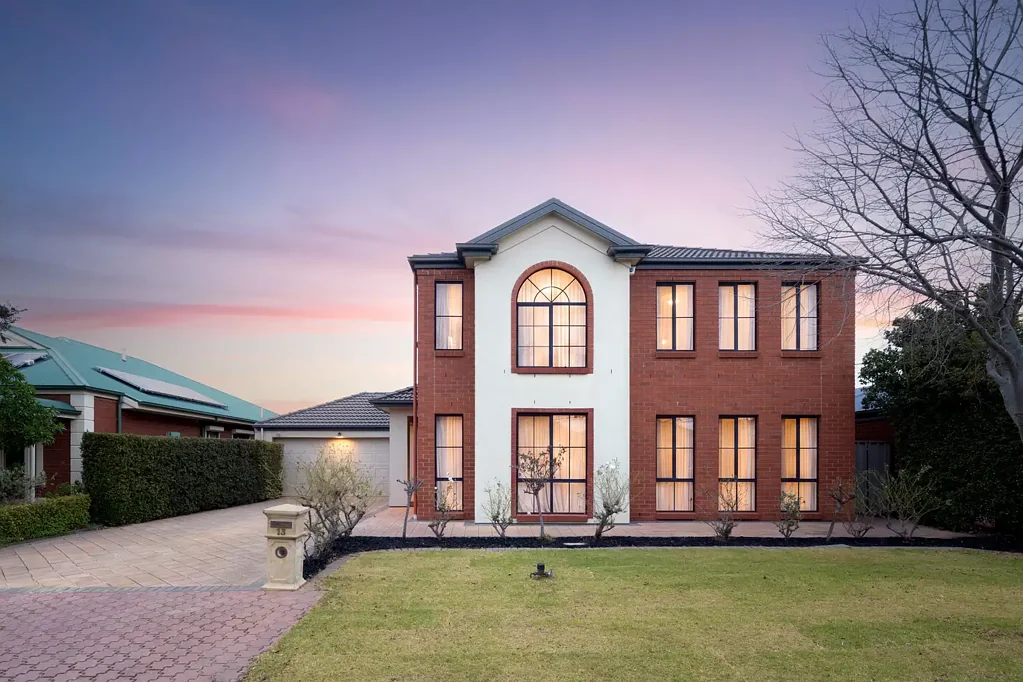 Northgate 6房  Spacious Sophistication, as Grand as it is Generous.