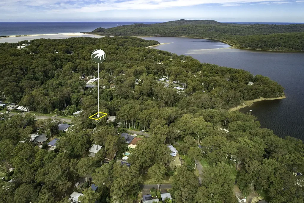 Smiths Lake Secluded Coastal Living with a Natural Bushland Backdrop