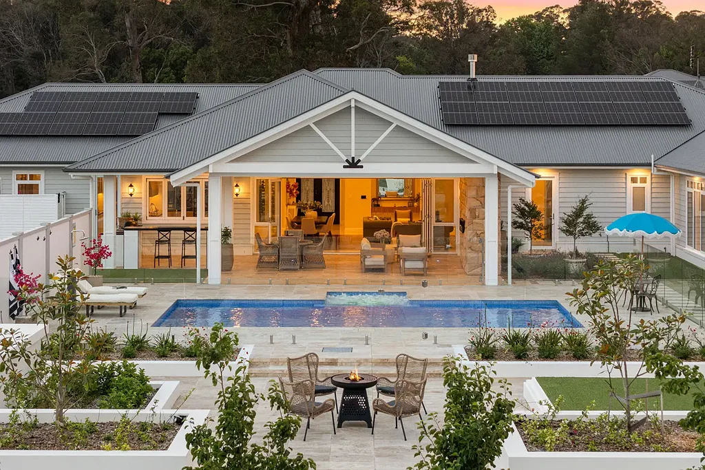 Bundanoon 5Zimmer Step inside The Dalmatian, a rare opportunity to experience a Highlands home of exceptional quality.
