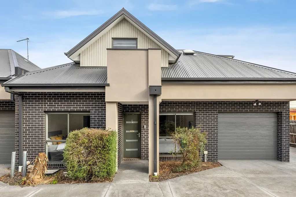 Glenroy 3 Slaapkamer Modern Elegance & Everyday Ease in Glenroy's Heart