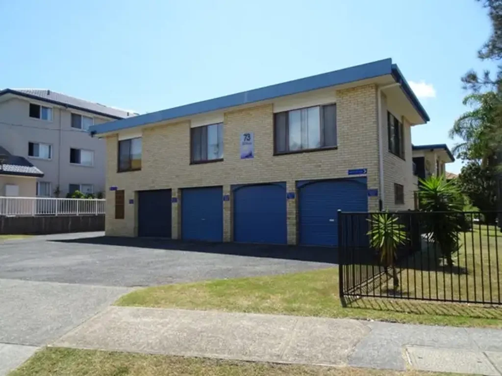 2 BEDROOM UNIT on the WATER