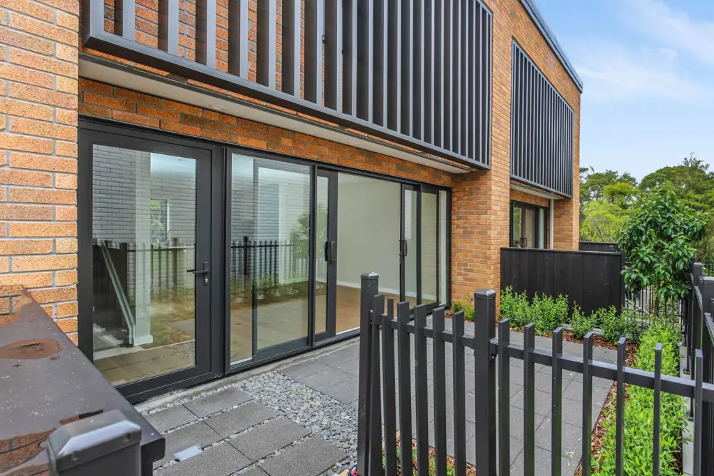 Mission Bay 2Moenga Modern Living at Premium Location