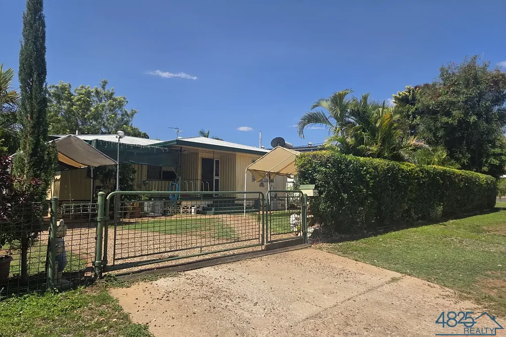 Mount Isa 3ห้องนอน Family home in an excellent location