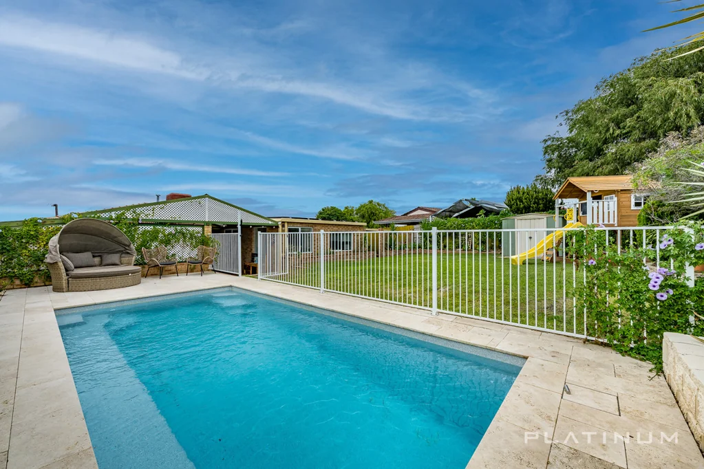 17 Atwick Way, Craigie, WA 6025