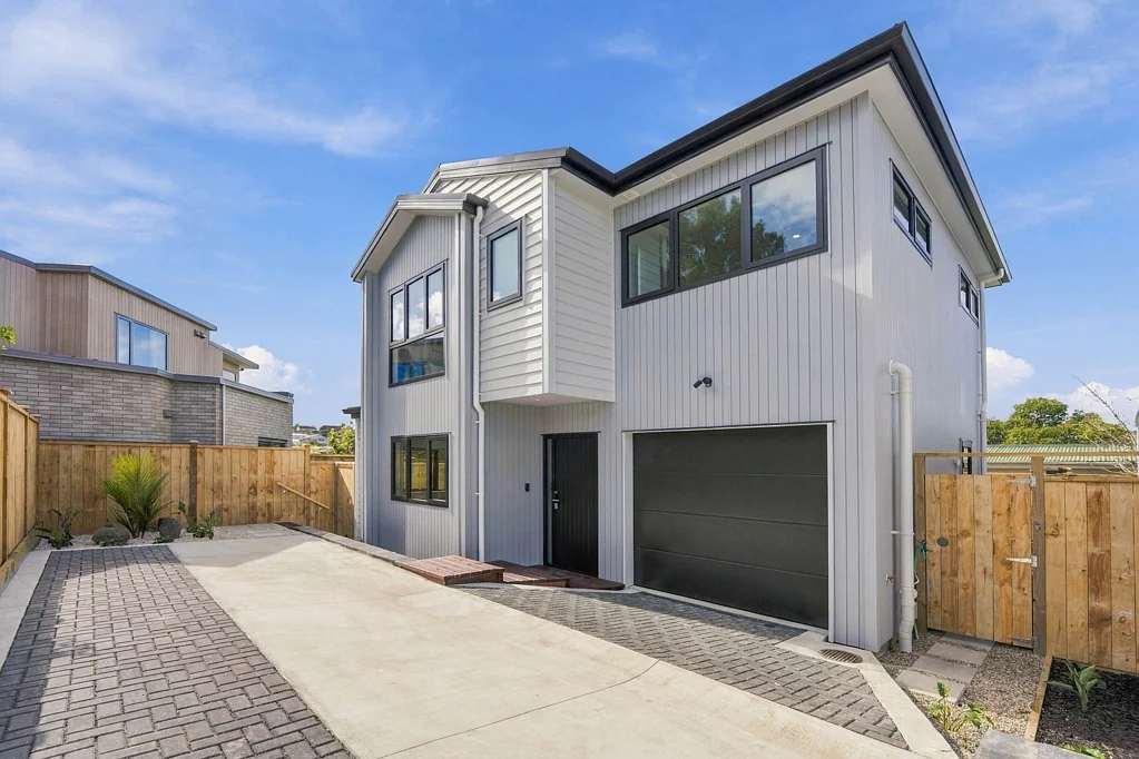Glendowie 4 Slaapkamer Brand New & Standalone in Glendowie