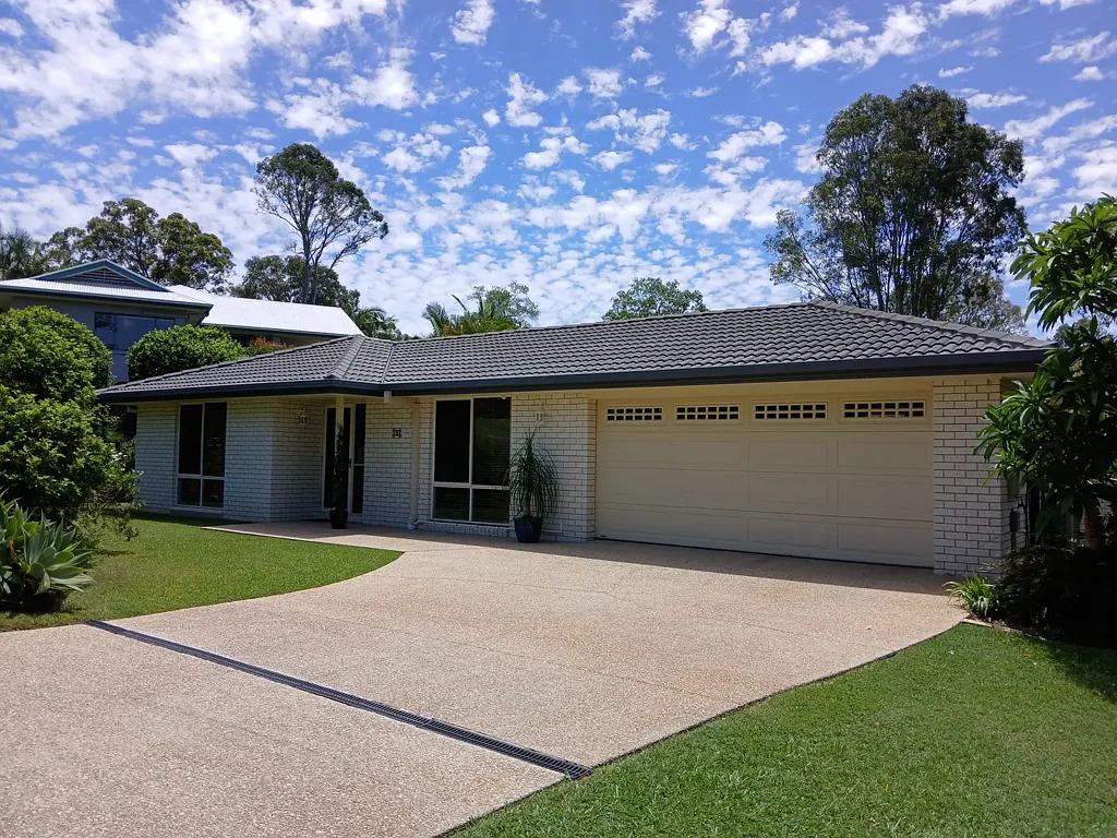 14 Coventry Court, Southside, QLD 4570