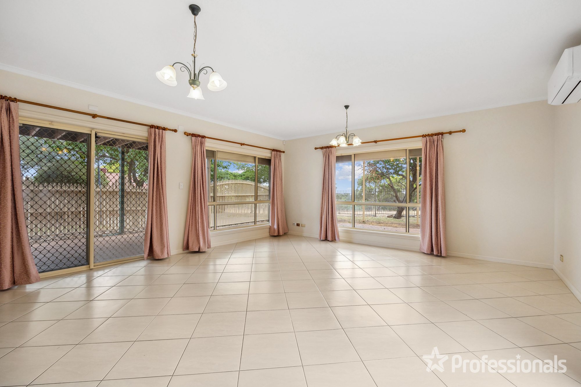 17 ROTZ CT, GOLDEN GROVE SA 5125, 0 rūma, 0 rūma horoi, House