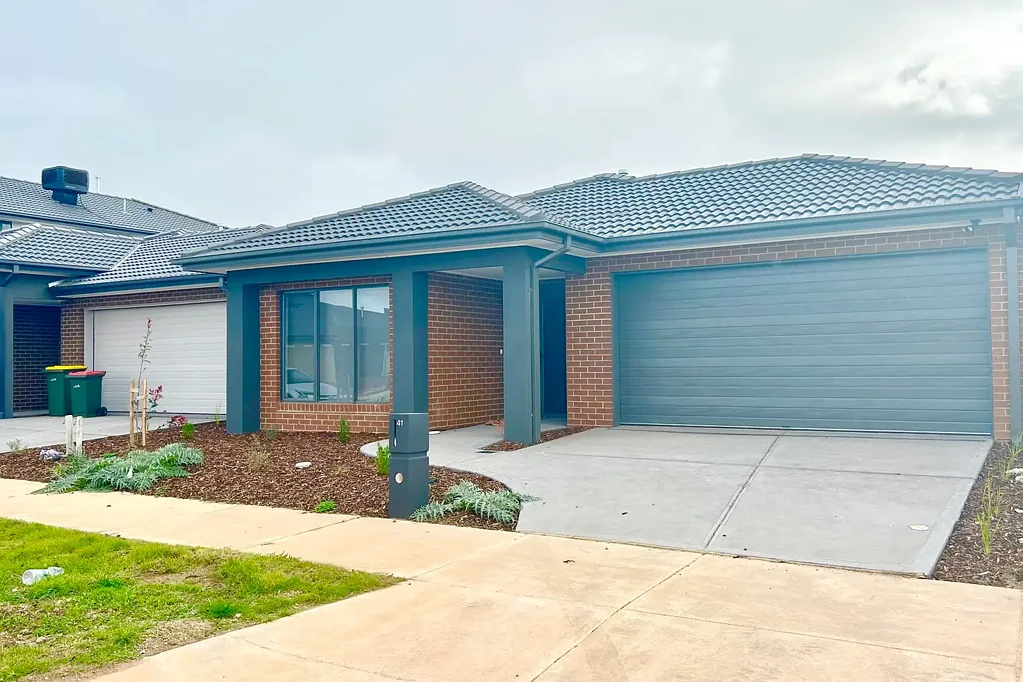 Beautifully Designed 4-Bedroom Home in prime location!