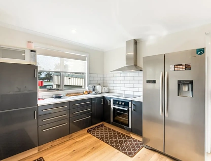 6 Sloping Main Drive, Sloping Main, South East, 4 침실, 1 욕실, House