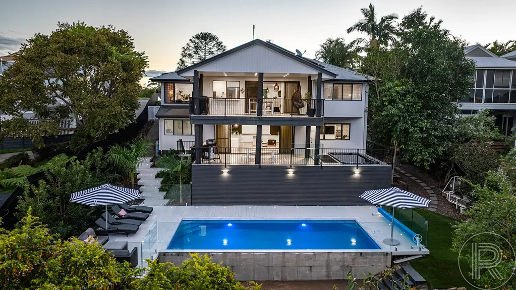 Buderim 4部屋 Big Buderim Home with Stunning Views