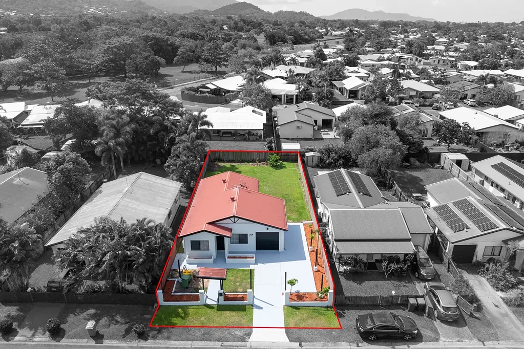 14a Ferngully Street, White Rock, QLD 4868