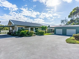 8 Cherrywood Drive, Scamander