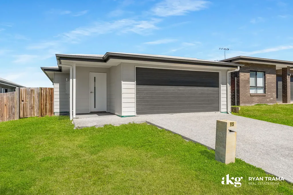 Park Ridge 4Kwarto 2022 Built Home in Central Location