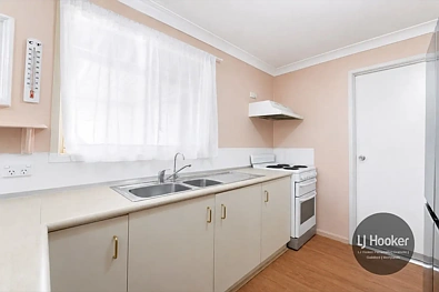 13 Glenview Grove, Glendenning, NSW 2761, 5 Bedrooms, 3 Bathrooms, House