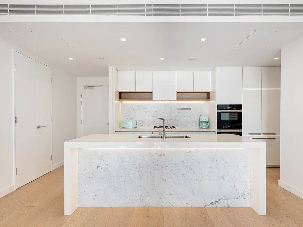 Sophisticated Harbourside Living in Renzo Piano's Iconic One Sydney Harbour