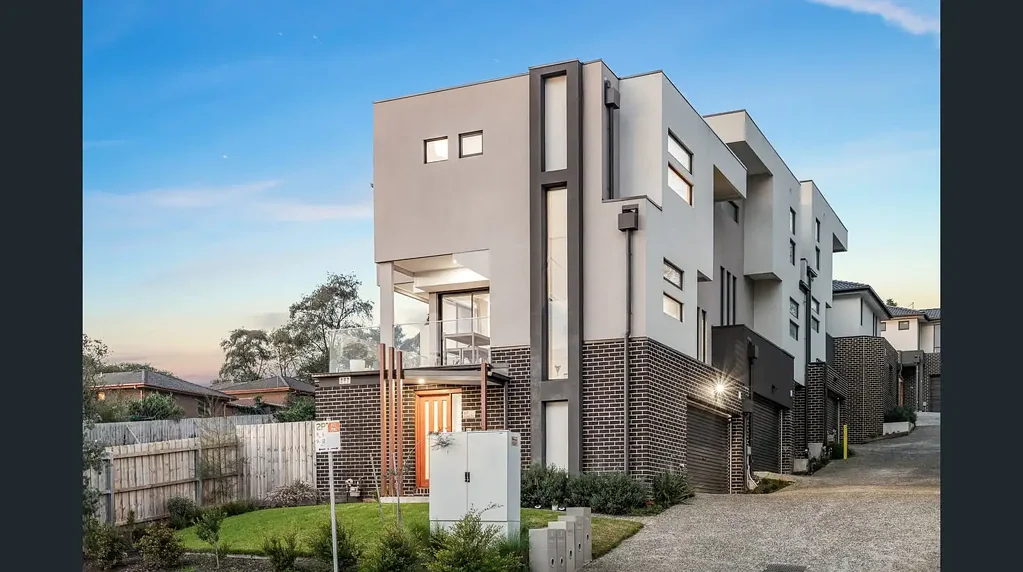 Contemporary Elegance in the Heart of Boronia
