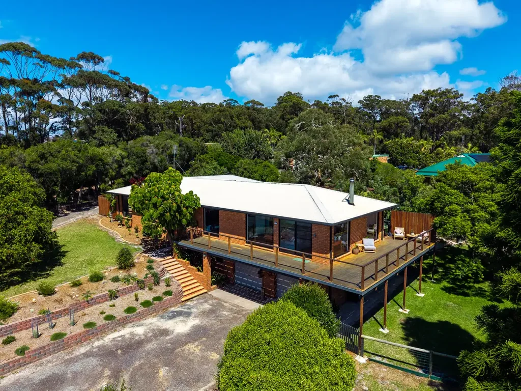 112 Golf Circuit, Tura Beach, NSW 2548