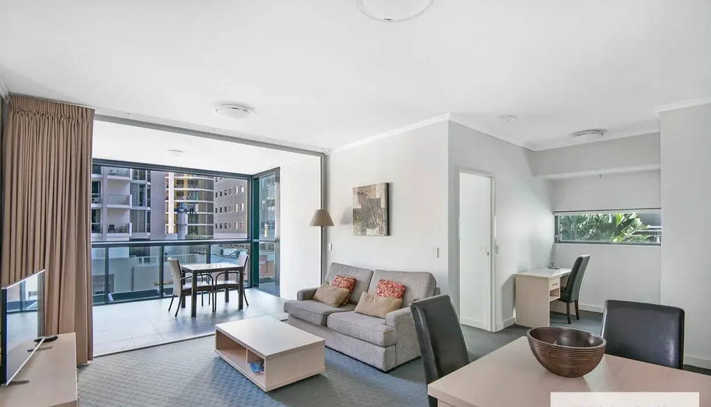 Furnished 1-Bedroom in Brisbane CBD