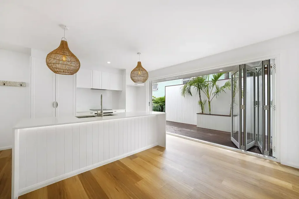 Stunning Fully Renovated Two Bedroom Duplex!