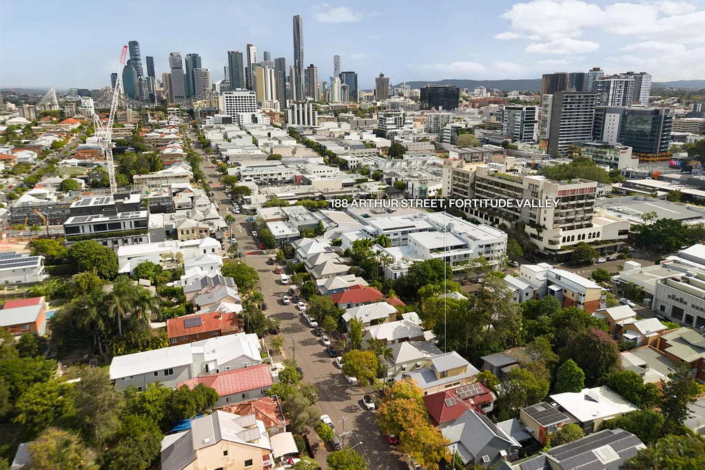 Fortitude Valley 3બેડરૂમ Small Lot Cottage on the Doorstep of James Street